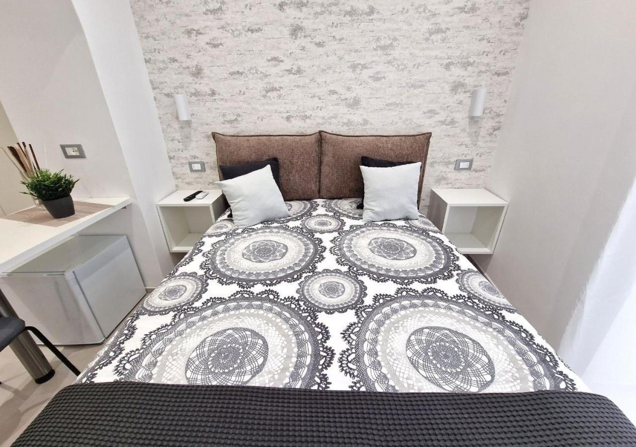 B&B Tra Le Vie Del Borgo Vieste Zewnętrze zdjęcie