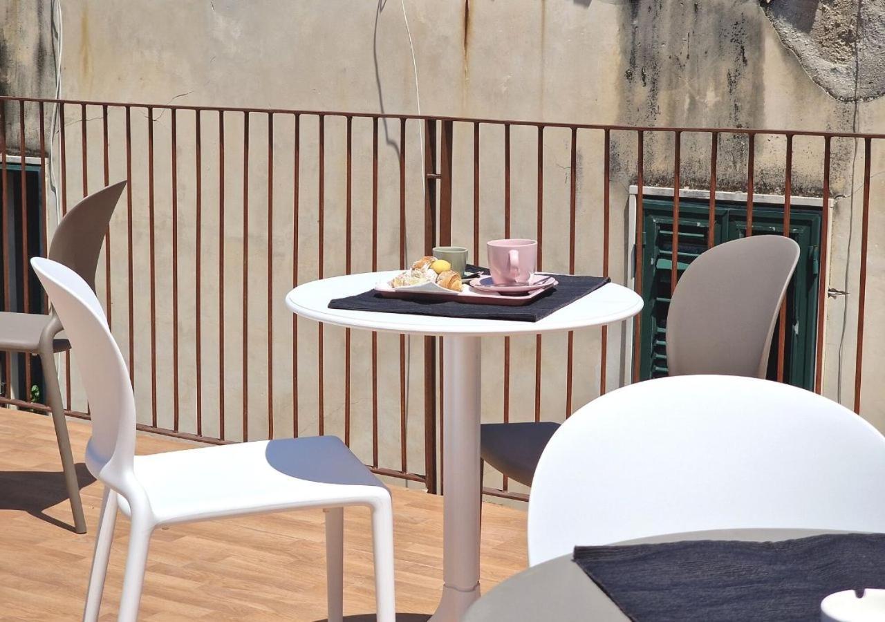 B&B Tra Le Vie Del Borgo Vieste Zewnętrze zdjęcie