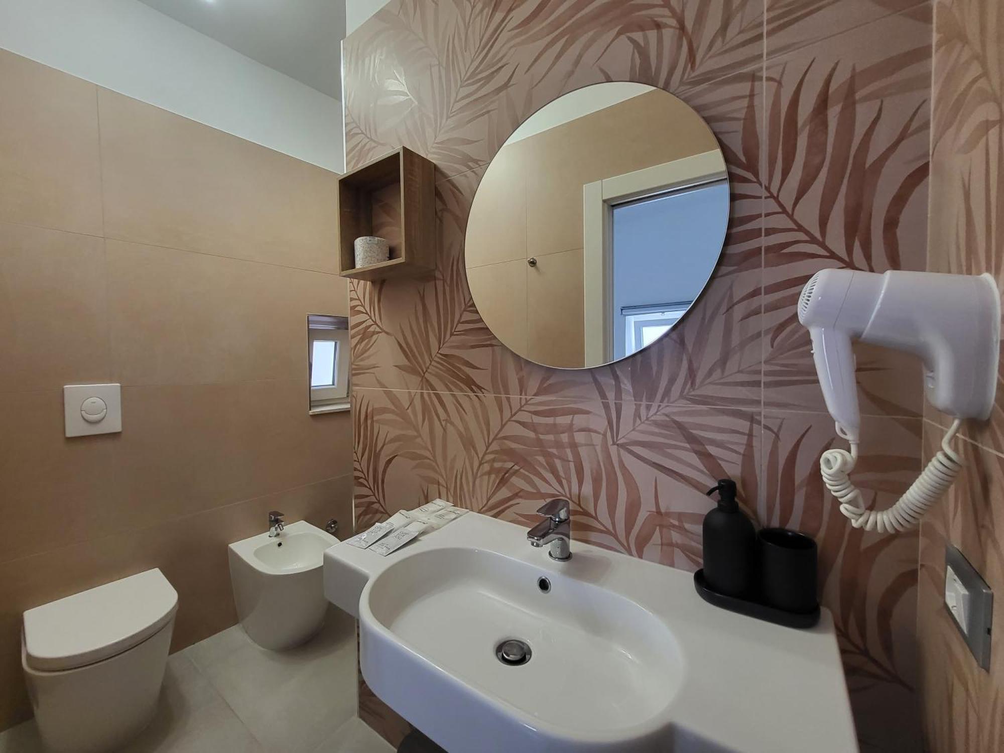 B&B Tra Le Vie Del Borgo Vieste Pokój zdjęcie